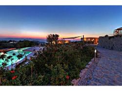 Villa Hillside