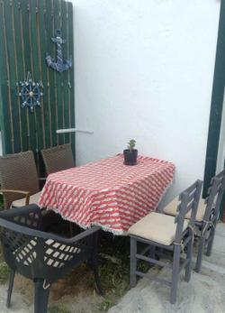 Bardakçı Home