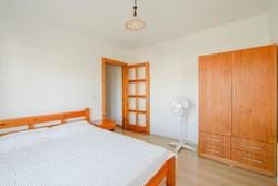Sarı Apart