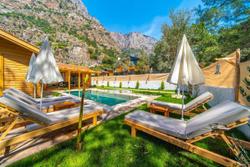 Villa Pineyards