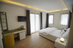 Mons Casa Boutique