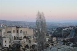 Dilek Tepesi Cave Hotel