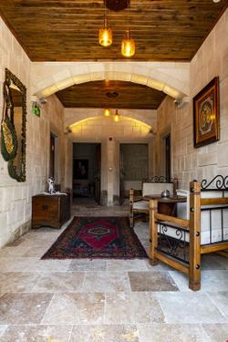 Megaron Cave Hotel