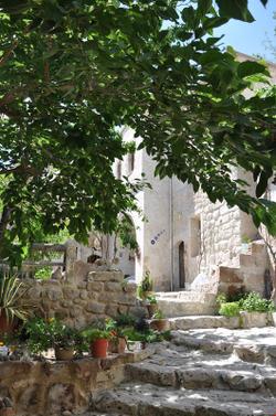 Cemil Köyü Cave House