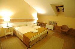 Camlihemsin Tas Mektep Otel