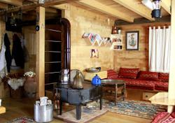 Pokut Yayla Evi