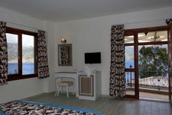 Beyaz Guvercin