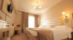 Royce Hotel