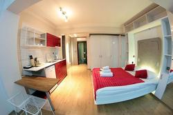 Full House Residence