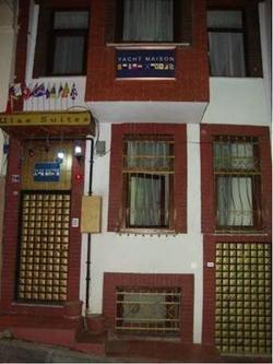 Ulas Suites & Apartments