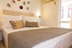 Lara Vista Hotel