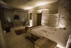 Spelunca Cave Hotel