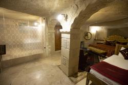 Antique House Hotel & Restaurant
