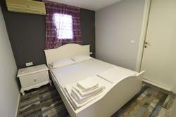 Tasev Apart Hotel