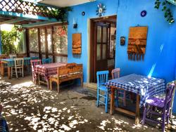 Parmis Rooms