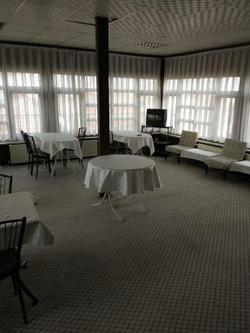 Petek Otel