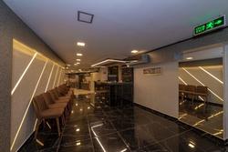 Grand Ahi Hotel