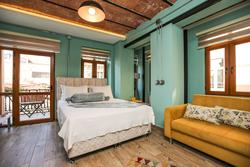 No 8 Galata