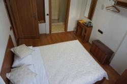 Nora Otel