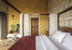 Simurg Inn