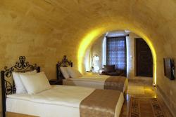 Kayra cave suites