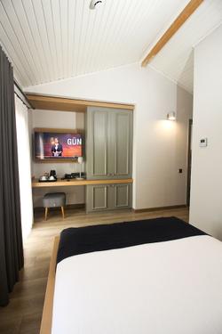 Mellow Blue Hotel