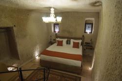 Peruna Cave Hotel