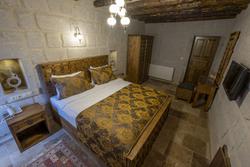 Underground Cave Suites Hotel