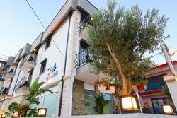 Dali Boutique Hotel