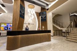 Westdoor Hotel