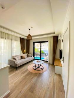 Marla Suite