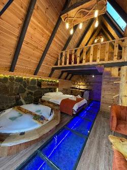 Waterfall Bungalov