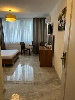 Costa Karakoy Hotel