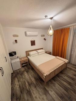 Paris Alacati Butik Otel