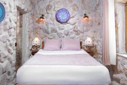 Cavusin Stone House