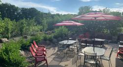 River Hills Hotel