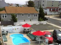 Bay Breeze Motel
