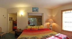 Key Lime Sailing Club And Cottages