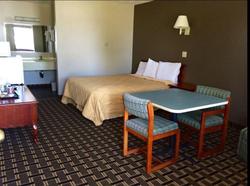Travelodge by Wyndham Evanston