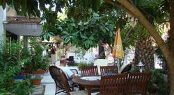 Hotel Carikci
