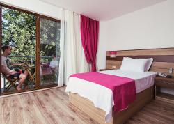 Pyara Hotel