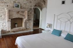 Eski Tas Hotel