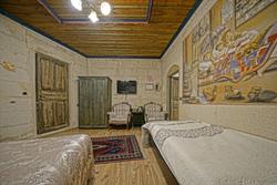Kayatas Cave Suites Hotel