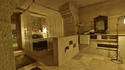 Suzanas Cave Hotel