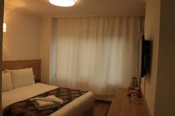 Valeo Hotel