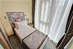All Inn Hotel