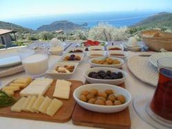 Tsira Hotel