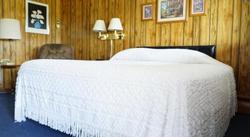 Knob Hill Motor Lodge