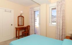 Apartamentos Benal Beach