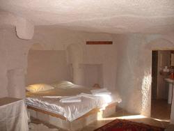 Wonderland Cave Hotel